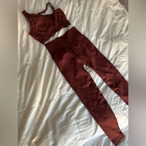 Brown workout set